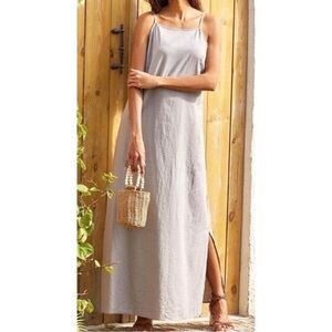 Laura Bianchi Linen Chic Sleeveless Gray Maxi Dress with pockets